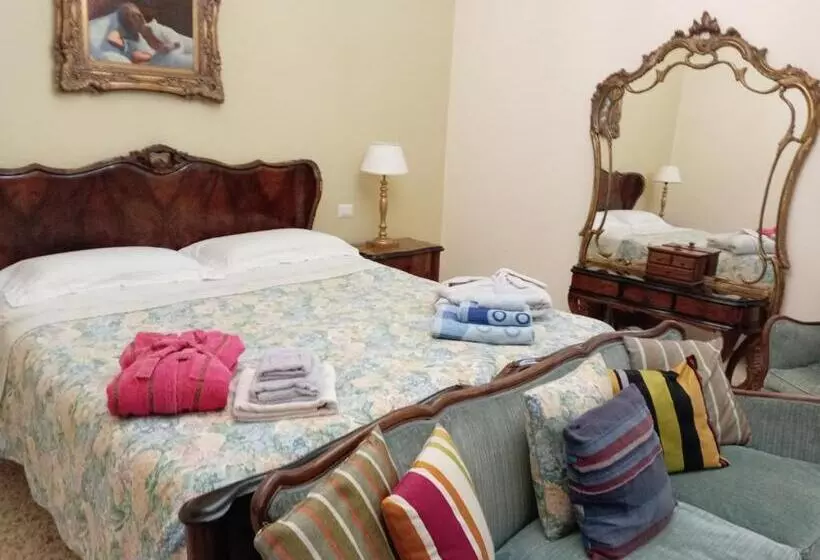پانسیون Camere Vacanza Foligno Lusitana T2