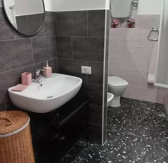 پانسیون Camere Vacanza Foligno Lusitana T2