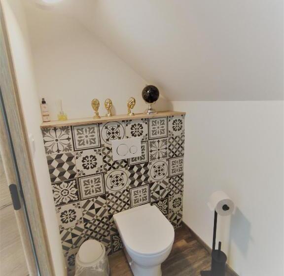 פנסיון Room In House Undefined