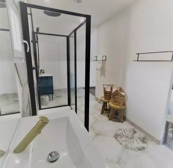 Majatalo Room In House   Undefined