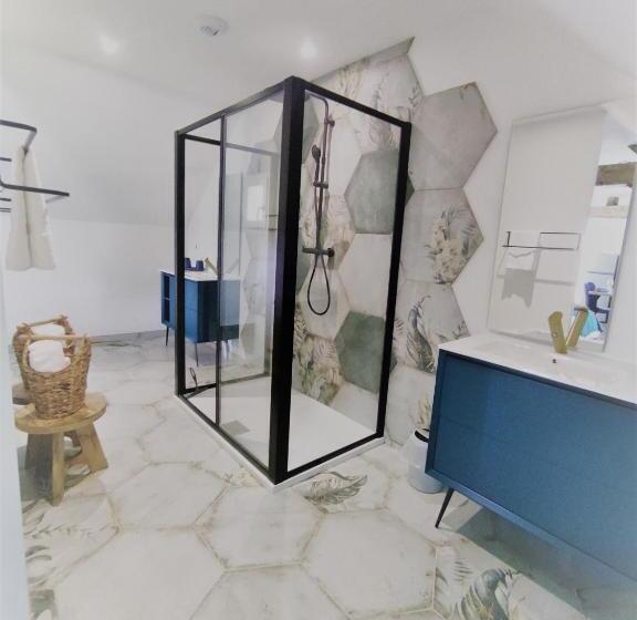 פנסיון Room In House Undefined