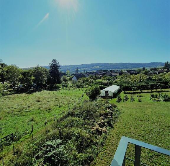 פנסיון Room In House Undefined