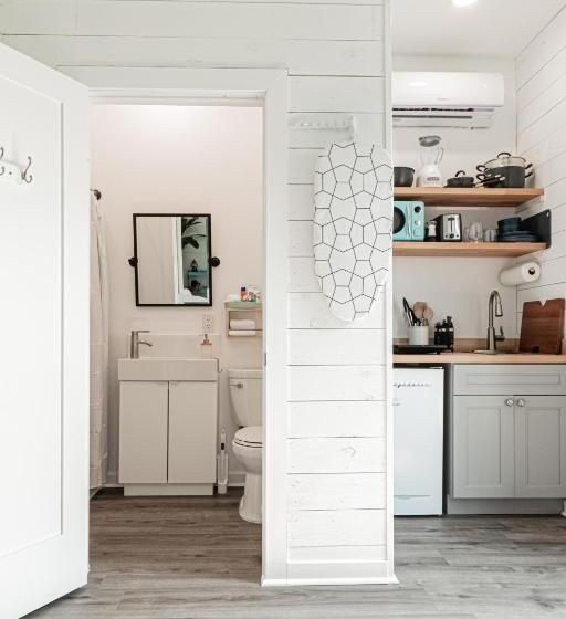 بنسيون Vanderbilt Beach Studio