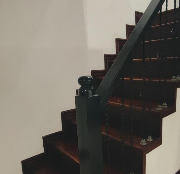 צימר Jenny Airport Lounge