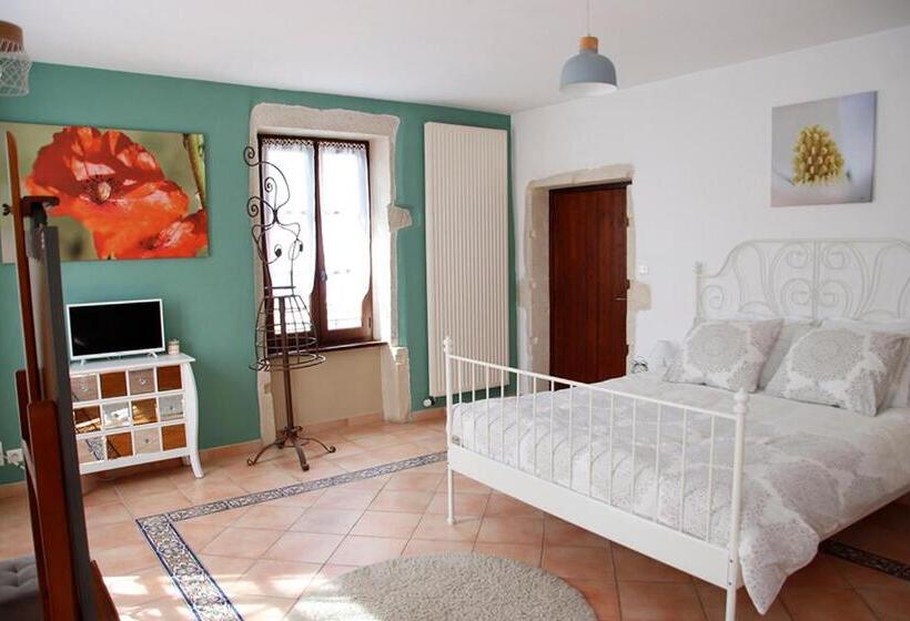 Bed and Breakfast La Maison Wisteria