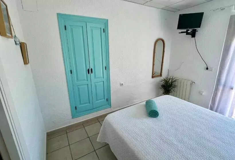 ベッドアンドブレックファースト La Puerta Azul