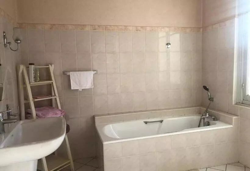 Aamiaismajoitus (B&B) Demeure Des Payratons