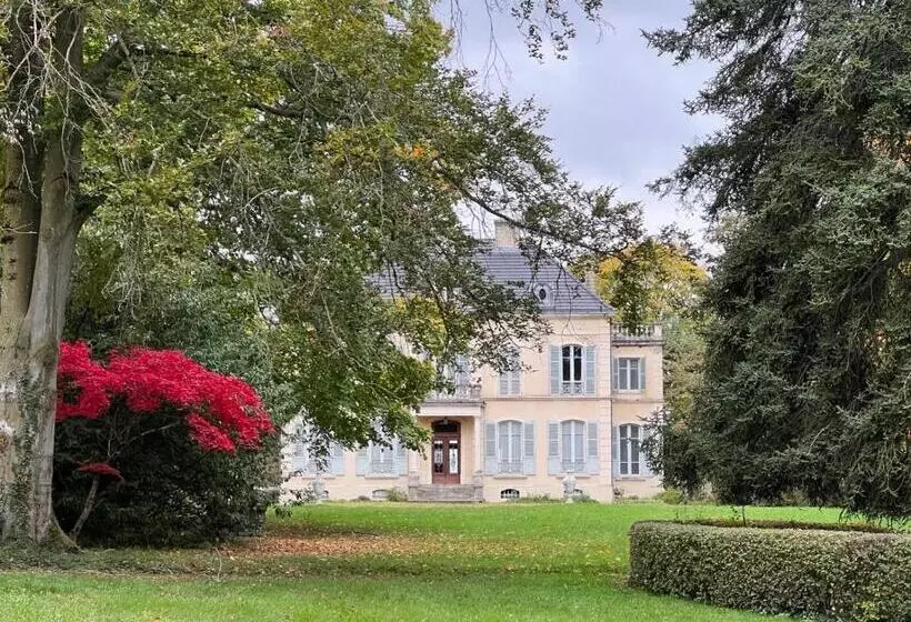 Aamiaismajoitus (B&B) Demeure Des Payratons