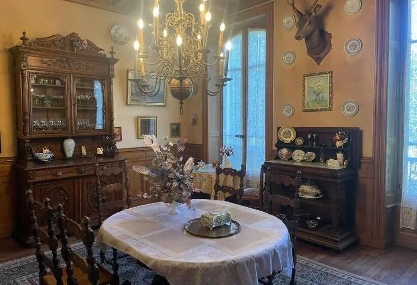 Aamiaismajoitus (B&B) Demeure Des Payratons