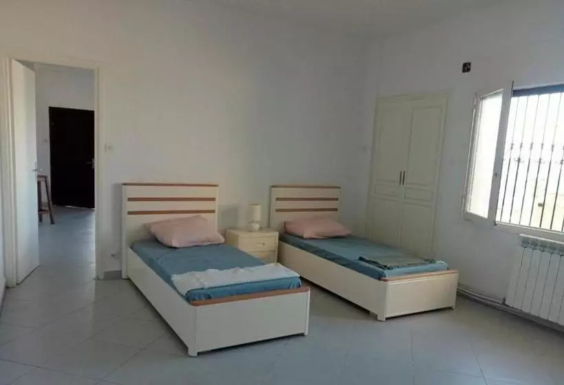 تختخواب و صبحانه Villa Dar Annette