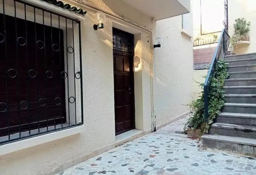 تختخواب و صبحانه Villa Dar Annette