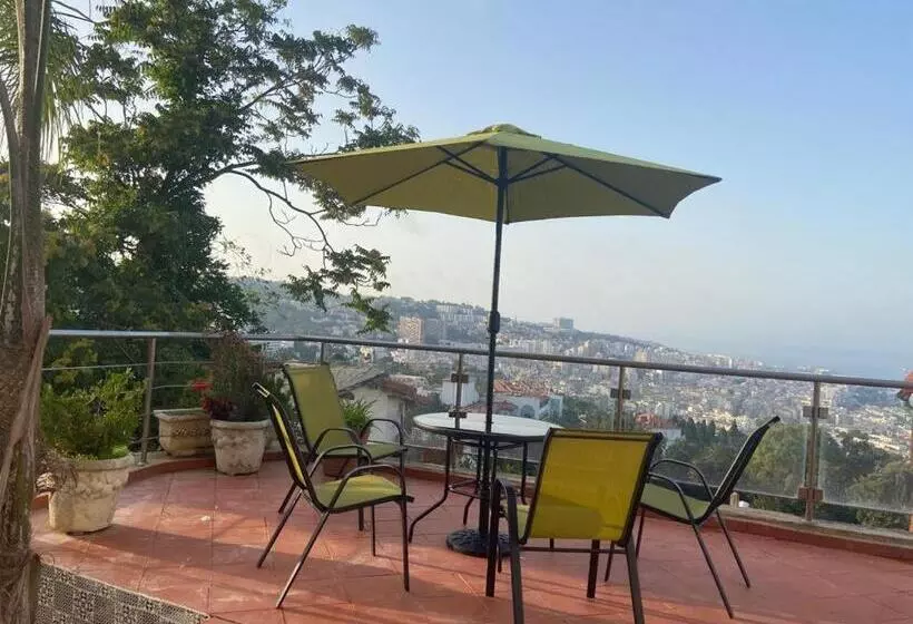تختخواب و صبحانه Villa Dar Annette