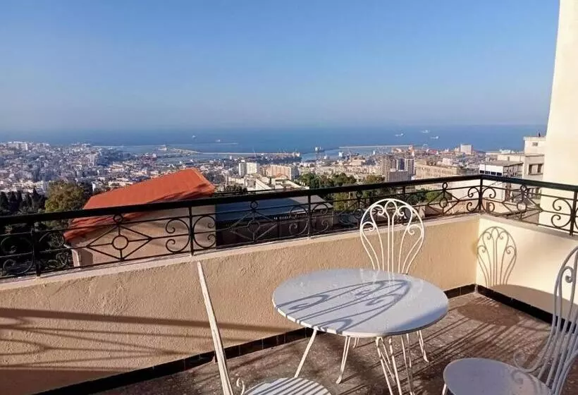 تختخواب و صبحانه Villa Dar Annette