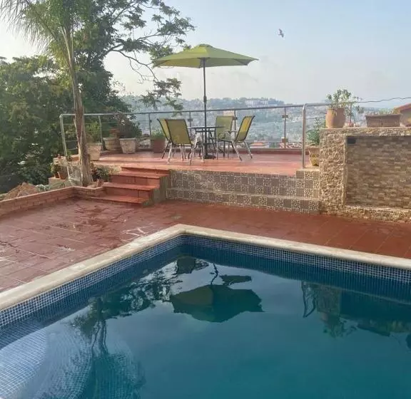 تختخواب و صبحانه Villa Dar Annette