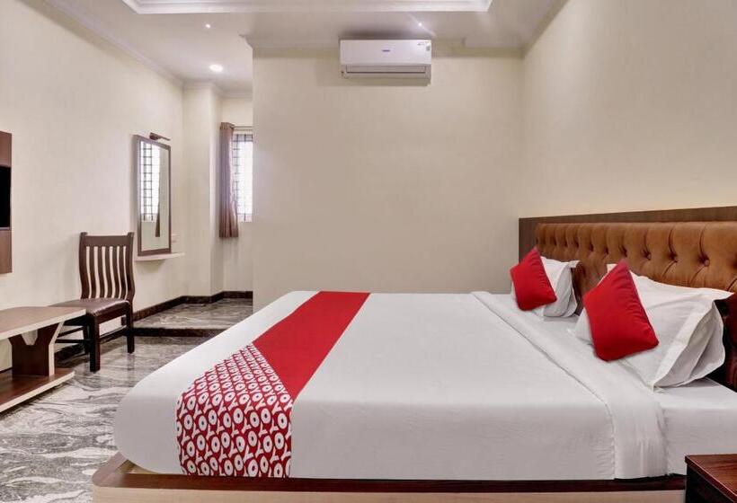 Hotel Ashraya Paradise