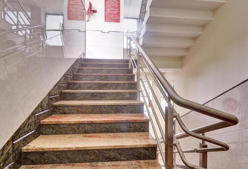 Hotel Ashraya Paradise