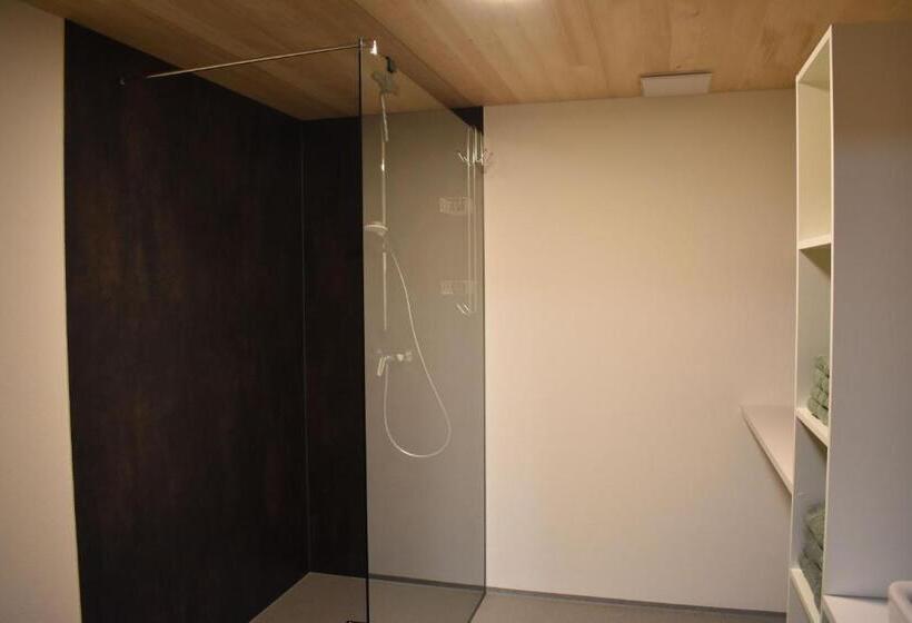 هتل Ferienwohnung Bergtraum