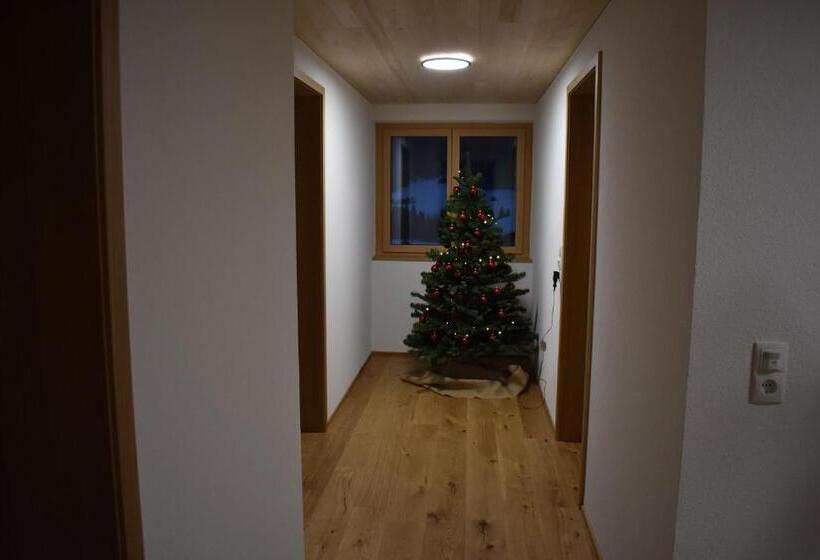 هتل Ferienwohnung Bergtraum