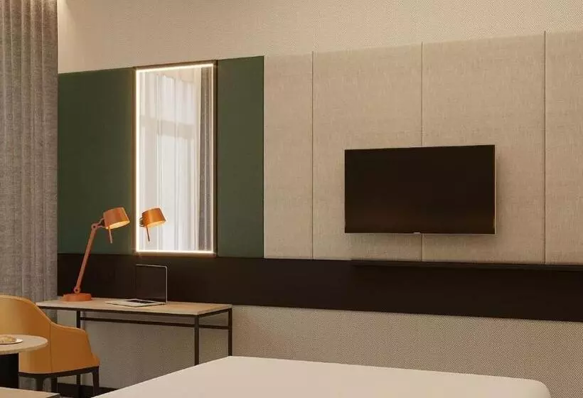 هتل Holiday Inn Tashkent City, An Ihg