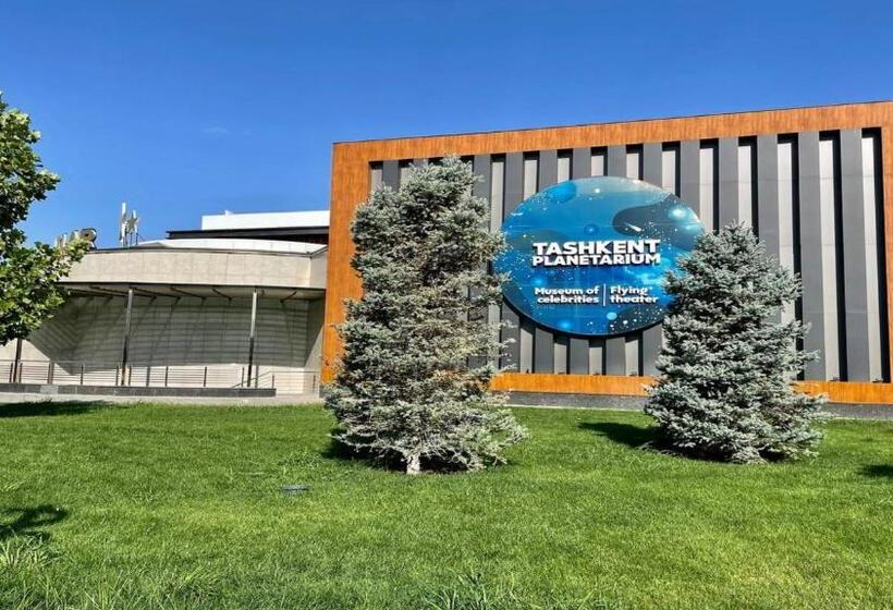 Hotel Holiday Inn Tashkent City, An Ihg