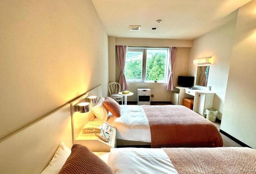 Hotel Justice Ski In Ski Out