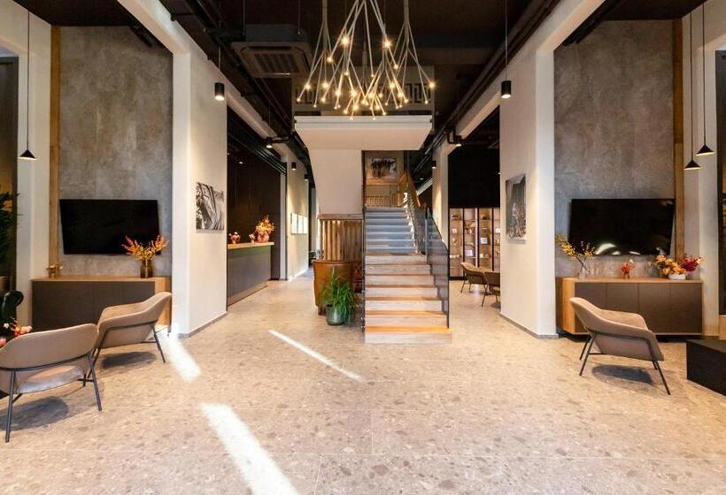 هتل Lonca   Superior