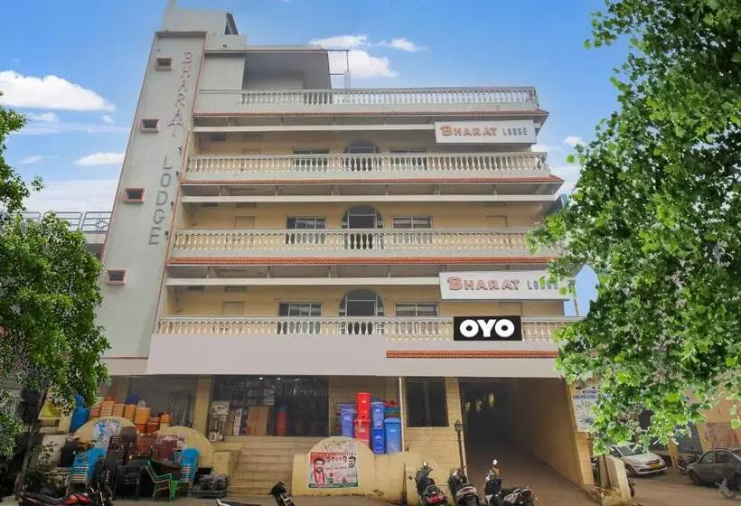 ホテル O Bharat Lodge