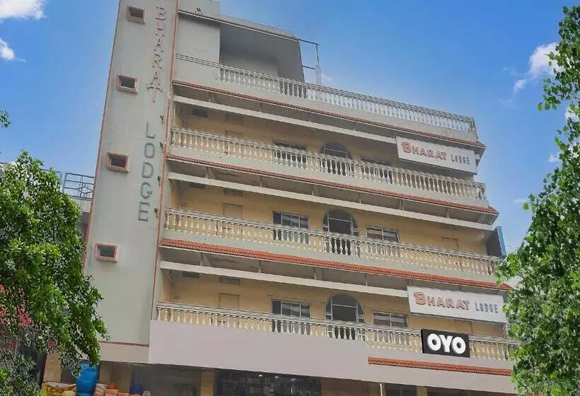 ホテル O Bharat Lodge