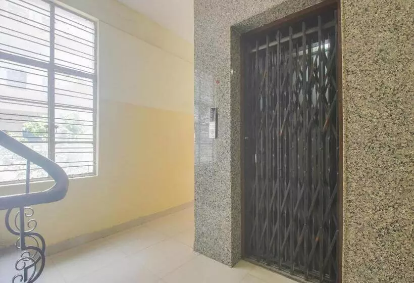 ホテル O Bharat Lodge