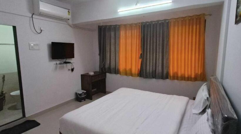 בית מלון כפרי Flagship Deluxe United Corporate Homes 2