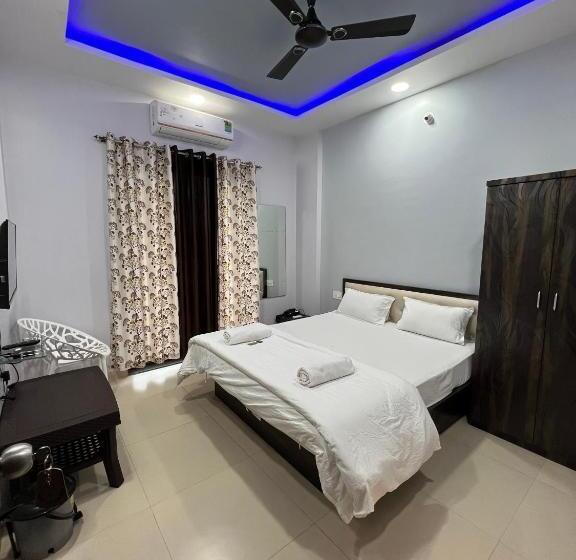 Iira Stays Raigad Srushti Resort