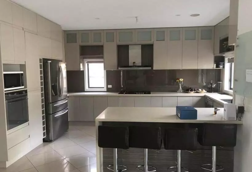 Majatalo 6 Rooms Villa