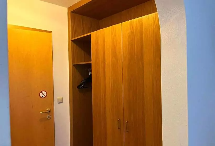 Majatalo Landgasthof Blasini   Pfahlhof