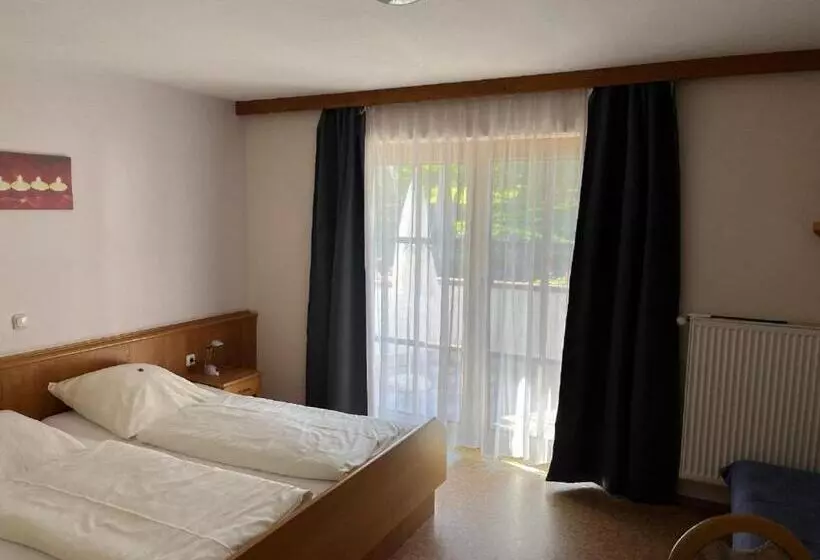 Majatalo Landgasthof Blasini   Pfahlhof