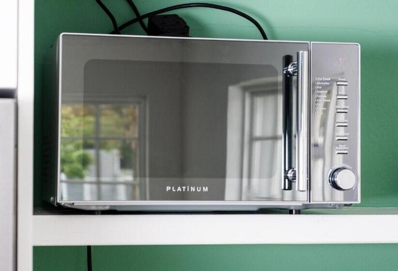 بنسيون Seaside Cottage Kommetjie