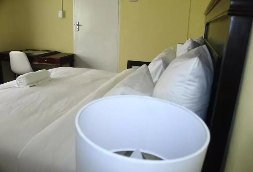 Majatalo Suprime Hotels And Conference