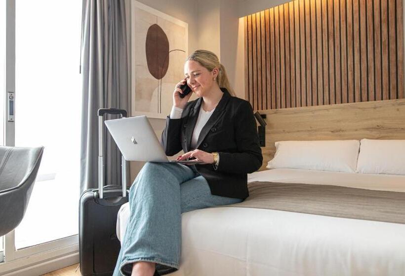 Aila Ii Hotel Boutique By Singularstays Digital Access