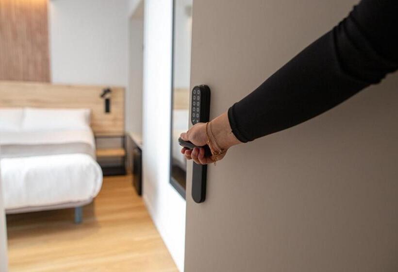 Aila Ii Hotel Boutique By Singularstays Digital Access