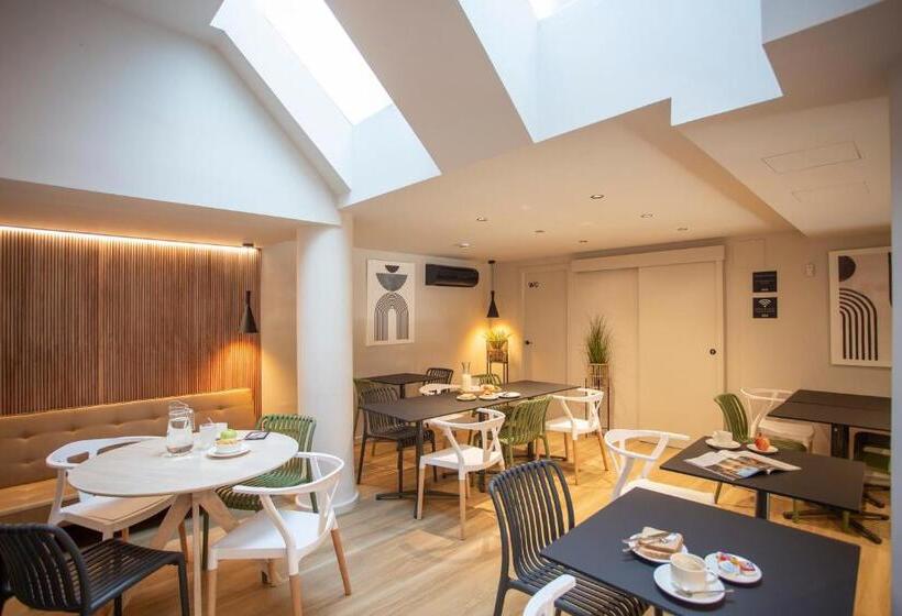 Aila Ii Hotel Boutique By Singularstays Digital Access