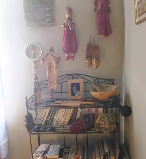 تختخواب و صبحانه Tombe La Nèfle