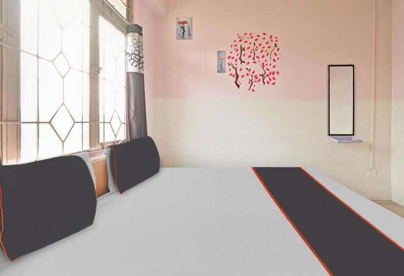 Отель Collection O Wonder Hill Residency