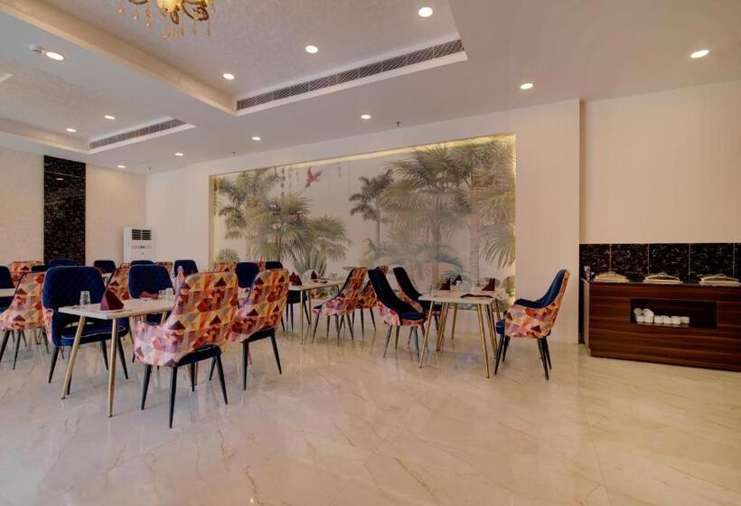 Отель Comfort Inn Karnal