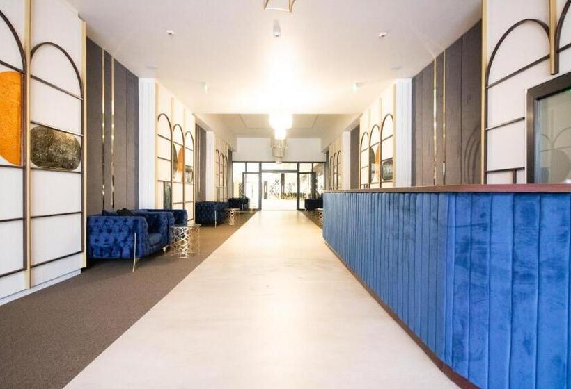 Отель Glamour Imperial