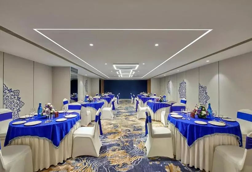 ホテル Holiday Inn Express Bengaluru Bommasandra, An Ihg