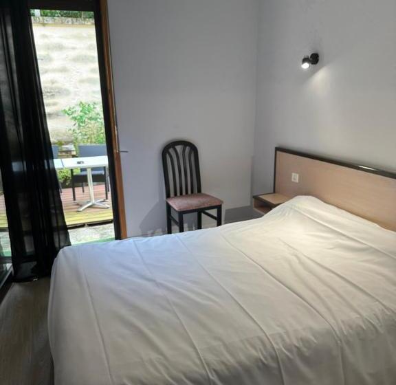 호텔 Hôtel Foulquier