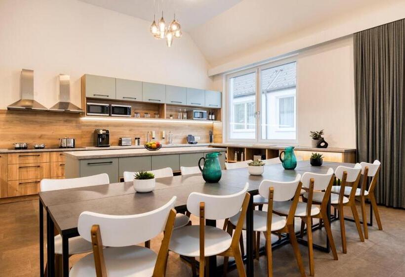 호텔 Lyf Schönbrunn Vienna