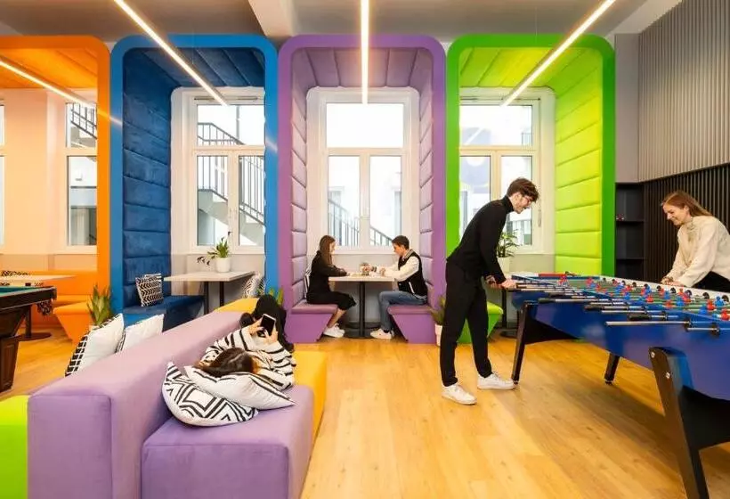 هتل Lyf Schönbrunn Vienna