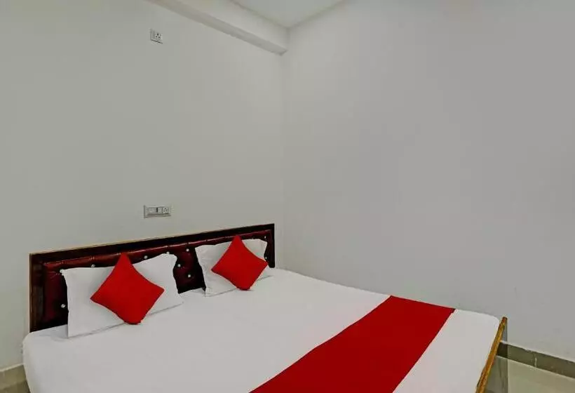 ホテル Oyo Flagship 81426 Happy Guest House