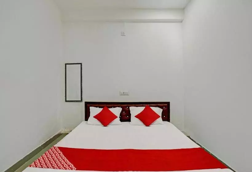 ホテル Oyo Flagship 81426 Happy Guest House