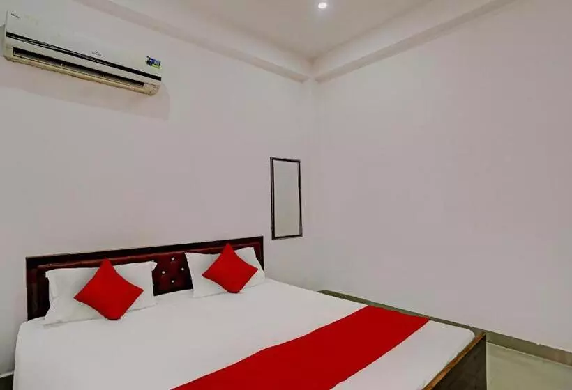 ホテル Oyo Flagship 81426 Happy Guest House